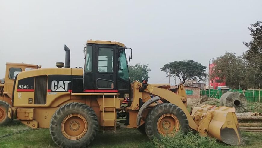 দীর্ঘমেয়াদী যেকোনো প্রোজেক্টে ২টি এস্কেভেটর ও ১টি পেলুডার ভাড়া দেওয়া হবে