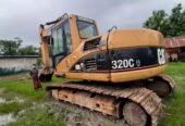 বিক্রি করা হবে CAT 320 CU