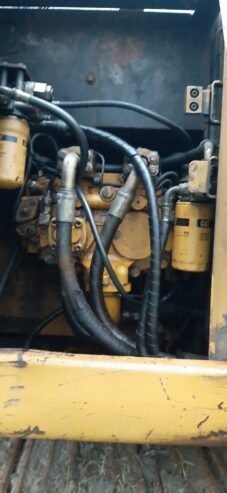 বিক্রি করা হবে CAT 320 CU